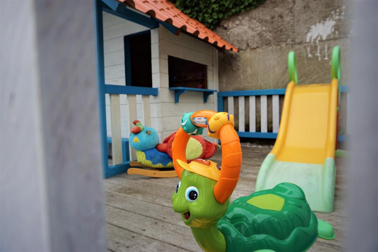 Apartamentos La Playina Llanes Luaran gambar
