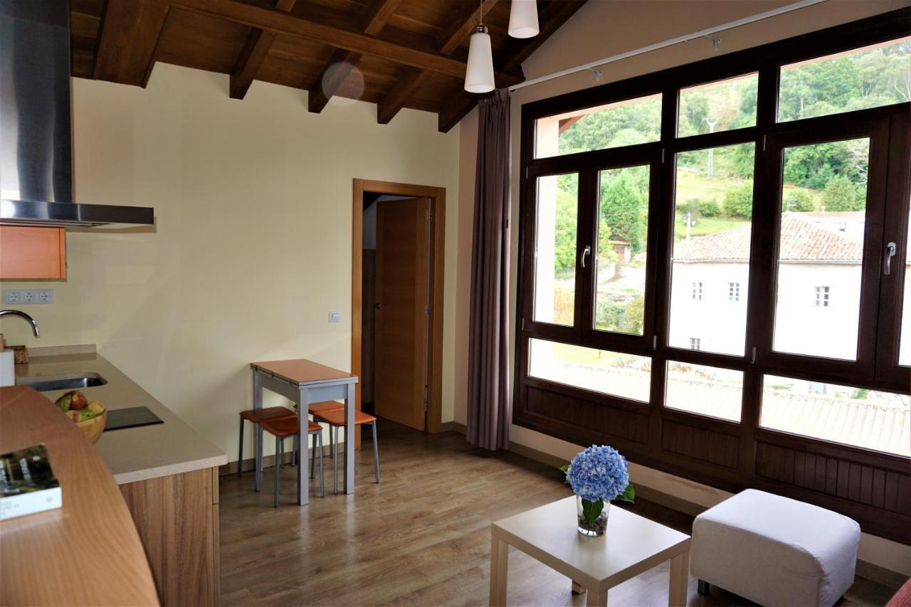 Apartamentos La Playina Llanes Luaran gambar
